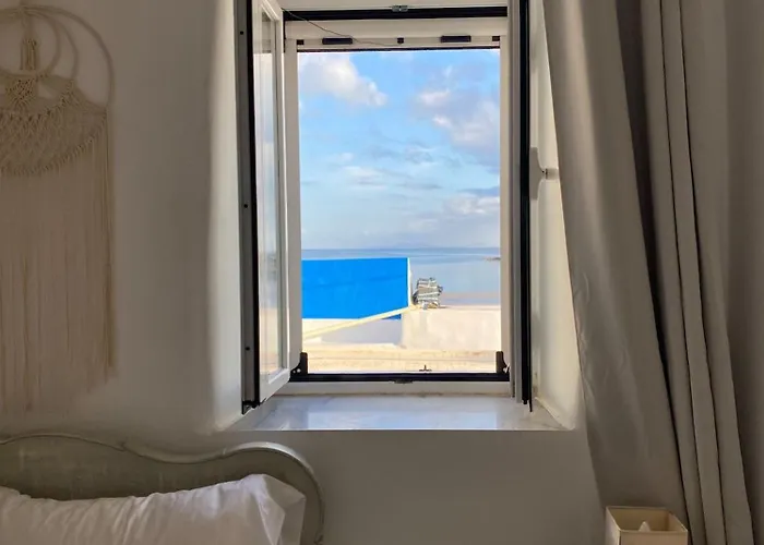 Maria's Traditional House In * Naousa